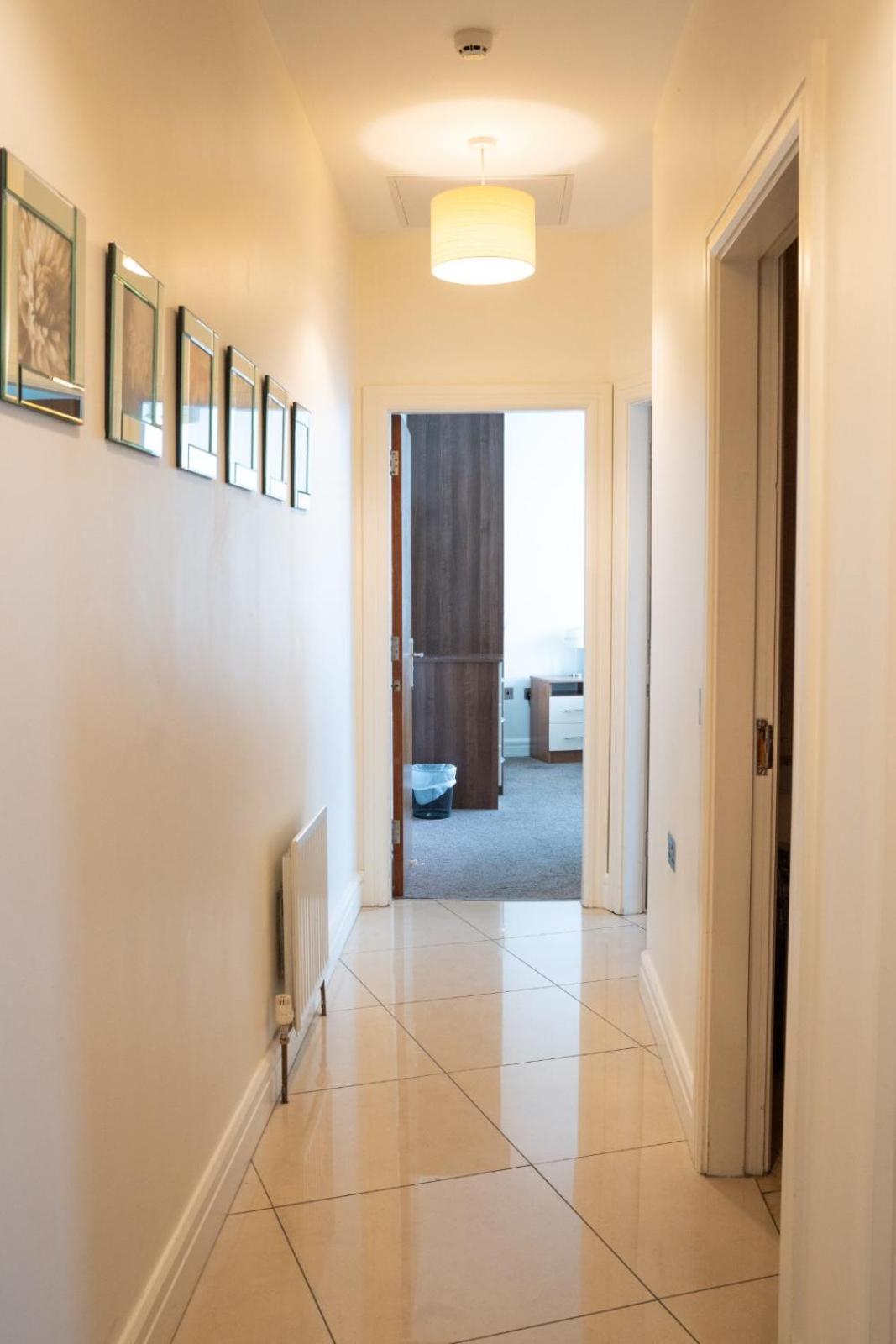 The Western Citypoint Apartments Galway Exterior foto