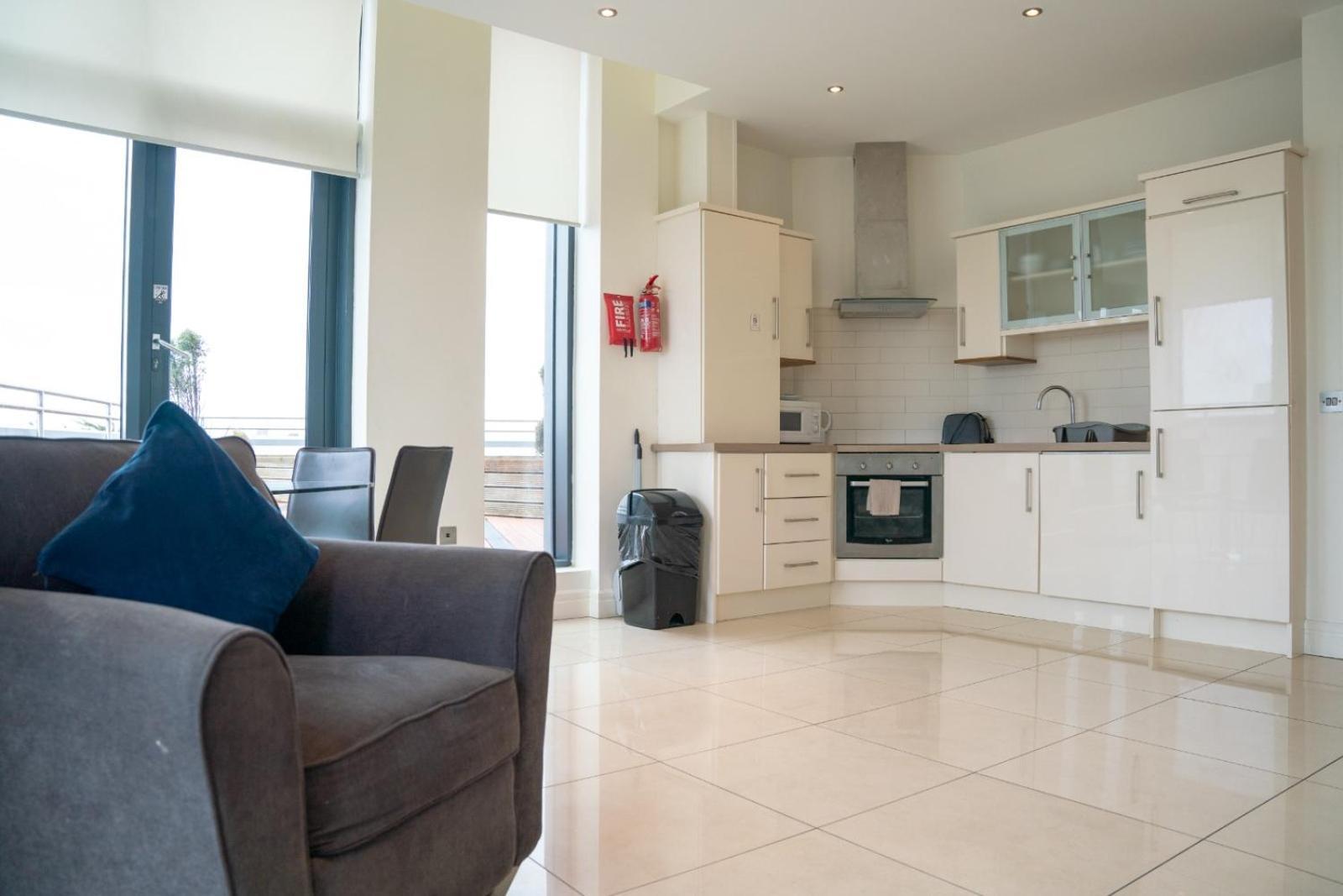 The Western Citypoint Apartments Galway Exterior foto