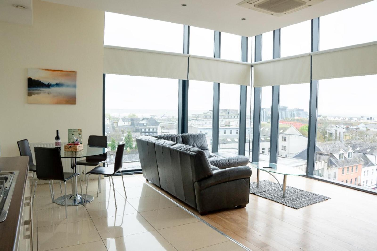 The Western Citypoint Apartments Galway Exterior foto