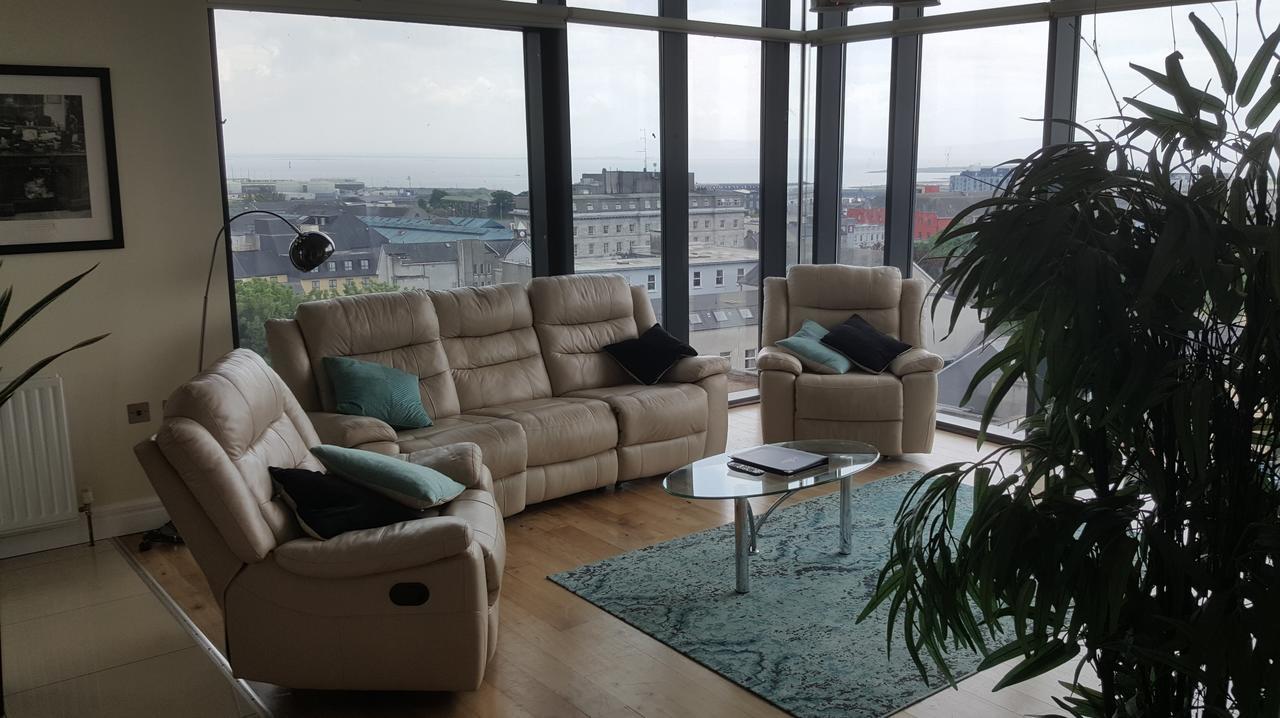 The Western Citypoint Apartments Galway Exterior foto